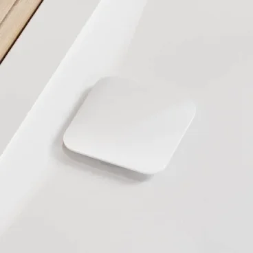 Crosswater Kai Grip 25mm High Flow Shower Tray Waste and Square Cap White detail view - Image 2