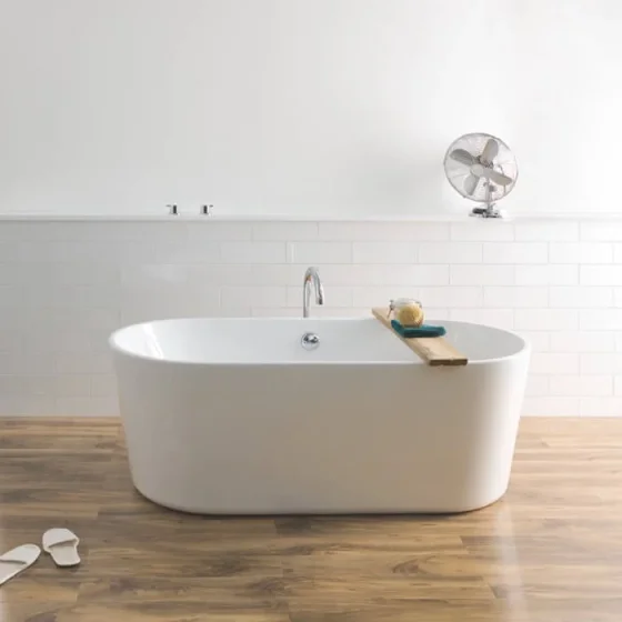 Bc Designs Viado Bath 1780 X 800 (waste Included) White detail view - Image 2