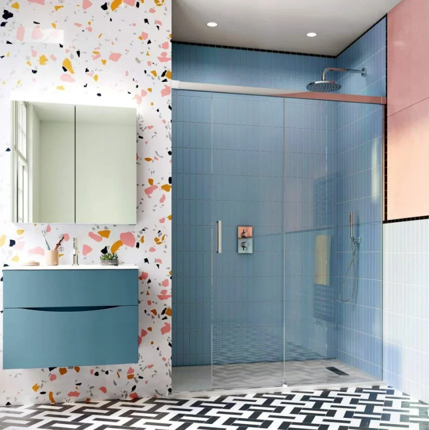 Crosswater Design 8 Soft Close Sliding 8mm Shower Door 1700mm Silver product image - Image 1