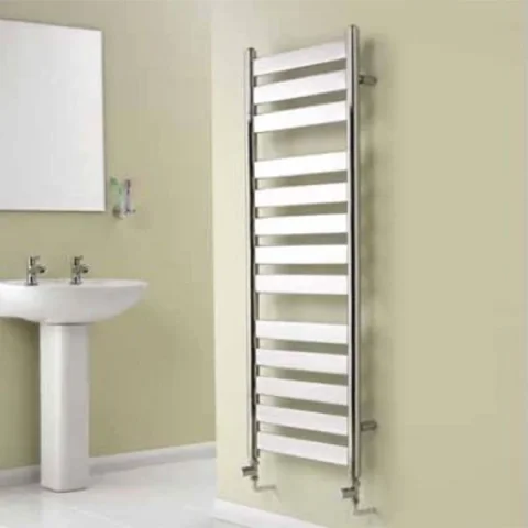 Reina Carpi 500 X 1300 Chrome Towel Radiator detail view - Image 4