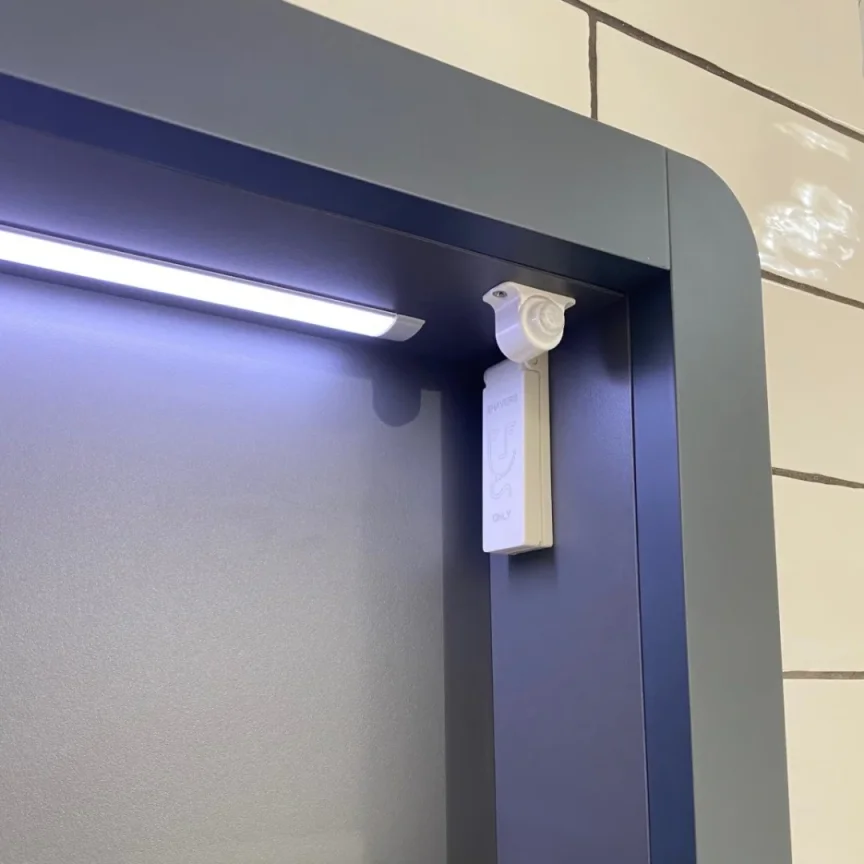 Saneux Hyde 55cm 1 Door Recessed Electric Mirror Cabinet (lh) - Matte Fiord detail view - Image 5