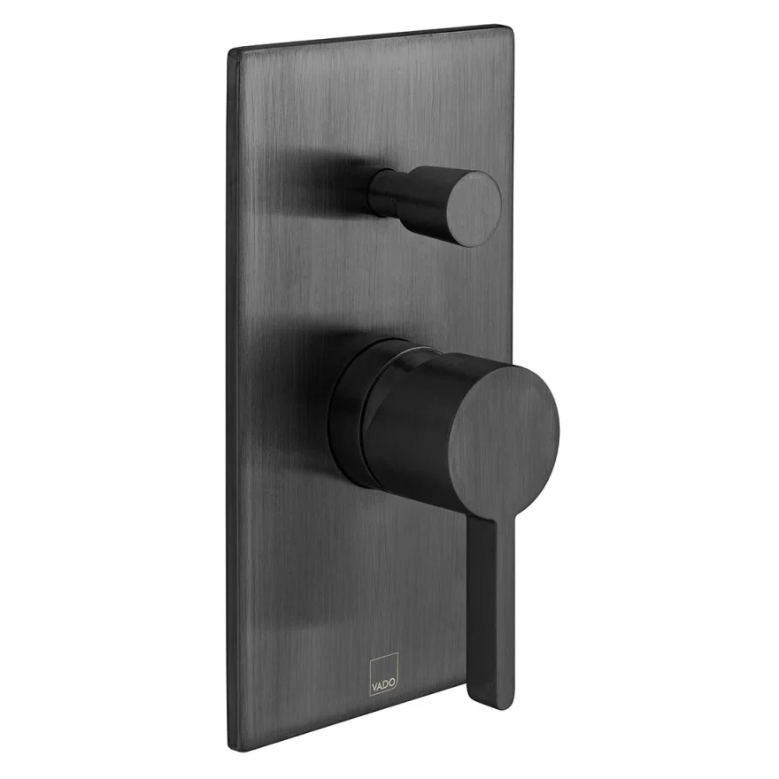 Vado Individual Edit 2 Outlet Concealed Single Lever Manual Valve With Diverter Brushed Black product image - Image 1