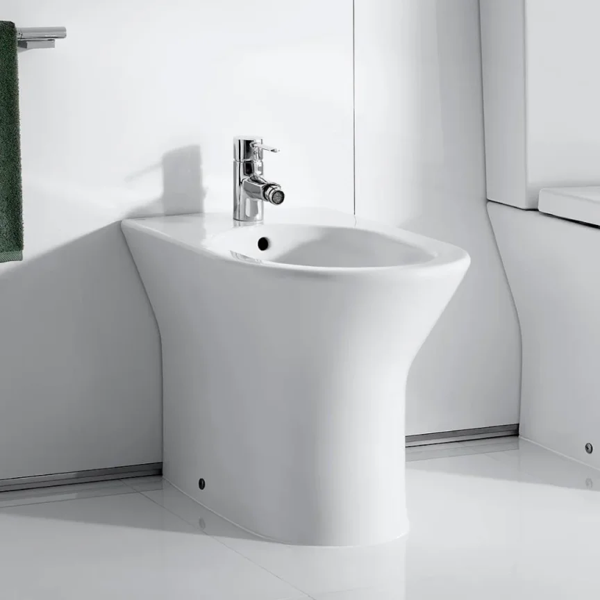 Burlington Whitcomb Urinal With Bracket