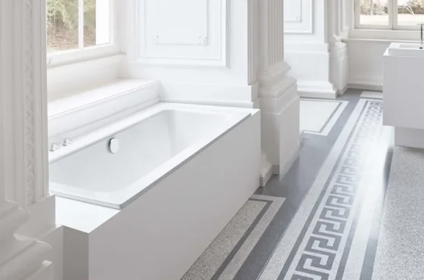 Bette One Double Ended Bath with Overflow White (Feet Included) - Image 2