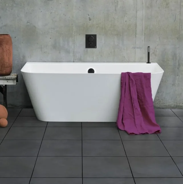 Crosswater Bath Click Clack Waste Matt Black detail view - Image 2