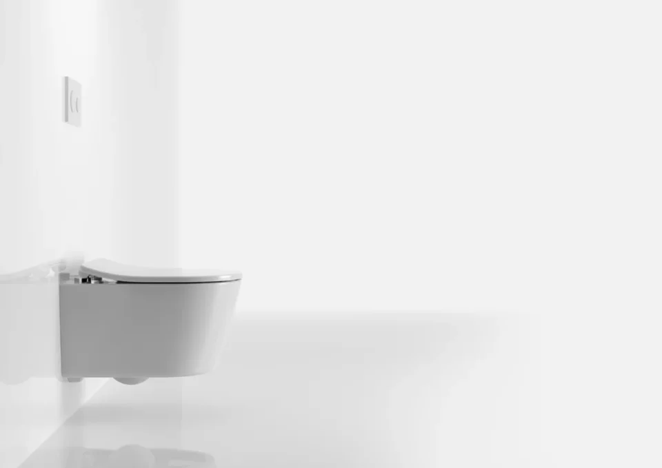 TOTO RP Washdown Round Wall Hung Rimless Toilet Pan detail view - Image 4