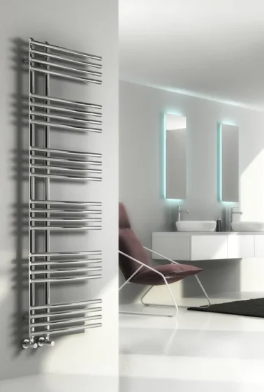 Reina Elisa 500 X 1000 Chrome Designer Radiator detail view - Image 2