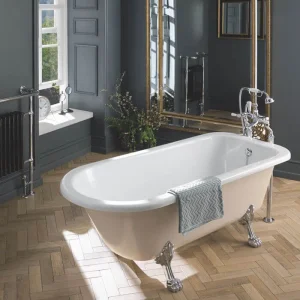 Bc Designs Mistley 1700 Bath With Feet Set 2 White