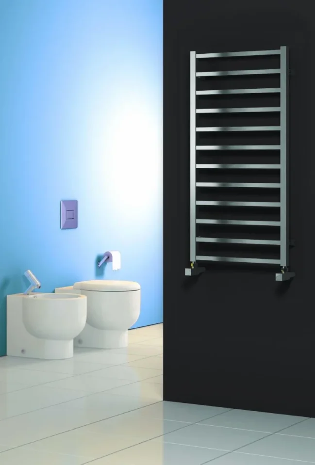 Reina Arden 500 X 1000 Polished Stainless Steel Towel Rad detail view - Image 2