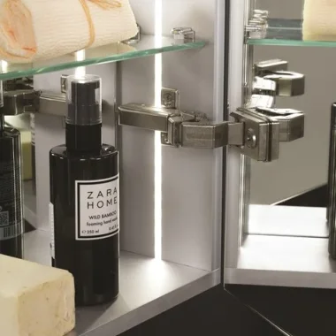 Crosswater Image Illuminated Cabinet 500x700 Universal L/r detail view - Image 7