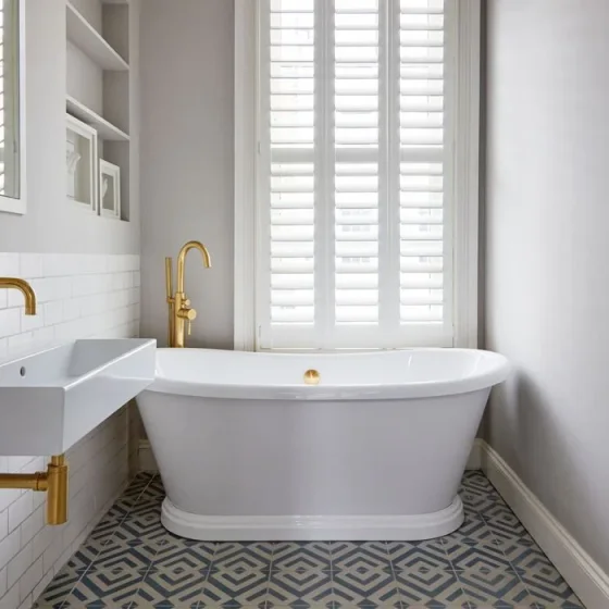 Bc Designs 1700mm Acrylic Boat Bath White product image - Image 1