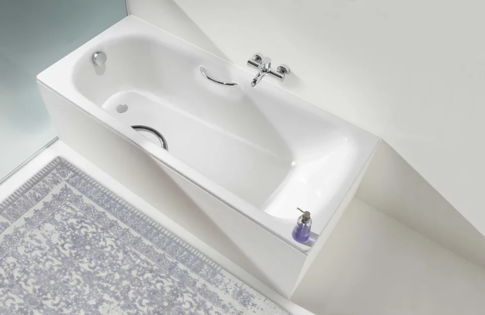 Kaldewei Saniform Plus 1700 X 700mm Bath - White - 2 Tap Hole - Twin Grip (excl. Feet & Grips) detail view - Image 3